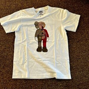 Kaws t shirt brand new